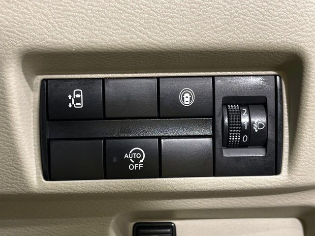 �y�p���[�X���C�h�h�A�z�X�}�[�g�L�[��^�]�Ȃ̃X�C�b�`�ŃX���C�h�h�A�̊J���\���d��������͂����ăh�A���J����K�v�������A���������q�l�ł��A�d���ו��������Ă��鎞�����N�ɊJ���߂ł��܂���