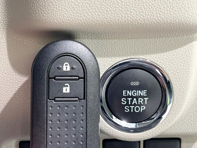 �y�L�[�t���[�V�X�e���z�J�o����|�P�b�g�ɓ��ꂽ�܂܂ł��h�A�̎{���E�������\�ȃX�}�[�g�L�[�𑕔��B�G���W���̃I���E�I�t�����J�M�����o���K�v����������Ƃ��Ă��֗��ł���