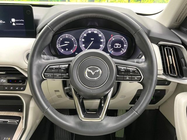 �y�����v�����X�e�A�����O�z�㎿�Ȋv���g�p���邱�ƂŁA��ɂ����������݂ƂĂ��^�]���₷���n���h���ł���