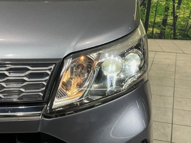 �yLED�w�b�h���C�g�z���V����ԑ��s�����ǍD�Ȏ��E���m�ۂ����S���ĉ^�]�ł��鍂�P�xLED�w�b�h���C�g�𑕔�!�_�����x�������A����d�͂��}�����Ă��܂��B