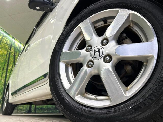 �y����14�C���`�A���~�z�C�[���z�O�ςɃ}�b�`���������A���~�z�C�[���𑕒����Ă���܂��B�e��ЊO�A���~�z�C�[����A�X�^�b�h���X�^�C�����戵�����Ă���܂��B���񂲑��k����������