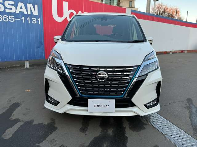 セレナ1.2 e-POWER ハイウェイスターV