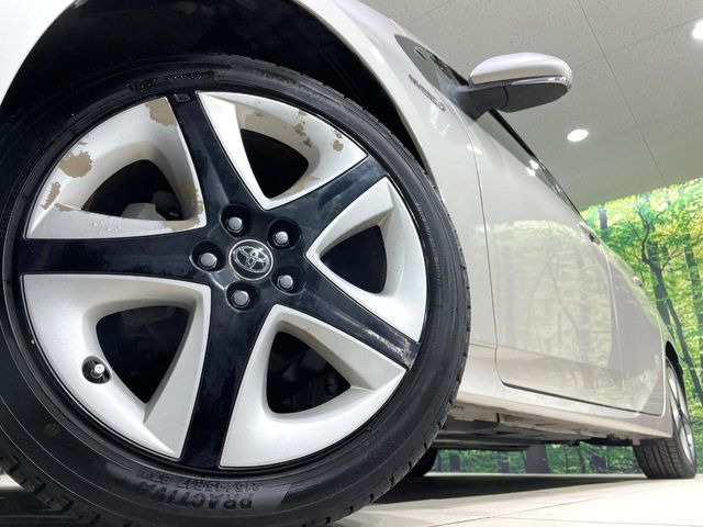 �y����17�C���`�A���~�z�C�[���z�O�ςɃ}�b�`���������A���~�z�C�[���𑕒����Ă���܂��B�e��ЊO�A���~�z�C�[����A�X�^�b�h���X�^�C�����戵�����Ă���܂��B���񂲑��k����������