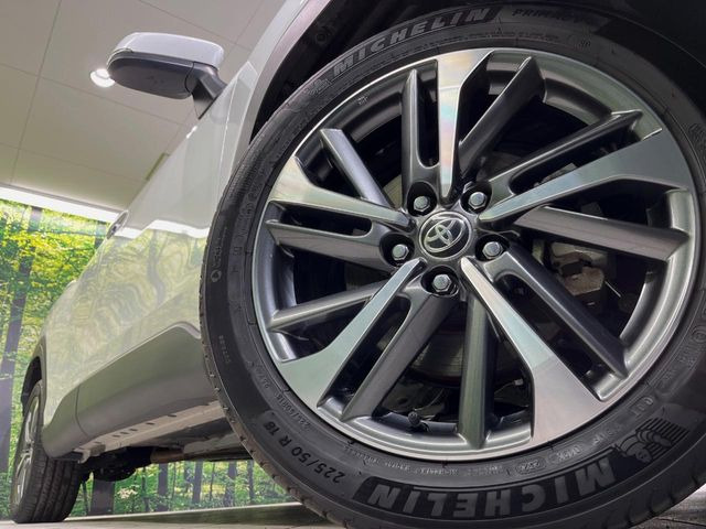 �y����18�C���`�A���~�z�C�[���z�O�ςɃ}�b�`���������A���~�z�C�[���𑕒����Ă���܂��B�e��ЊO�A���~�z�C�[����A�X�^�b�h���X�^�C�����戵�����Ă���܂��B���񂲑��k����������