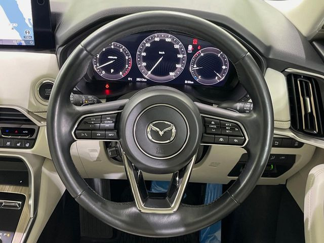 �y�����v�����X�e�A�����O�z�㎿�Ȋv���g�p���邱�ƂŁA��ɂ����������݂ƂĂ��^�]���₷���n���h���ł���