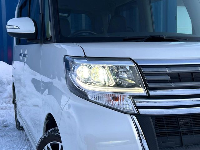 �yLED�w�b�h���C�g�z���V����ԑ��s�����ǍD�Ȏ��E���m�ۂ����S���ĉ^�]�ł��鍂�P�xLED�w�b�h���C�g�𑕔�!�_�����x�������A����d�͂��}�����Ă��܂��B