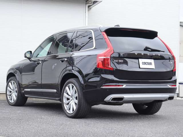 �V�i�����o�b�e���[�̓h�C�c��VARTA(�o���^)���g�p���܂��B���B�Ԃ̏����i�ɍ̗p����鍂�i���o�b�e���[�ł��B