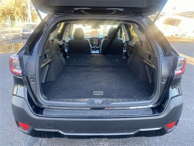 ���Ǝҗl�ւ̔̔��͂��f�肳���Ă��������܂��B �Ԍ������ԗ��̏ꍇ�́A�Ԍ����擾�������x�������z�ŕ\�����Ă���܂��B