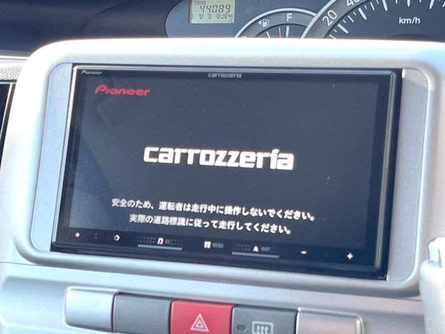 �y�i�r�Q�[�V�����z�g���₷���i�r�ŖړI�n�܂ł�������ē����Ă���܂��B�e��I�[�f�B�I�Đ��@�\���[�����Ă���A���Ԃ̉^�]������Ɋy�����Ȃ�܂�!!