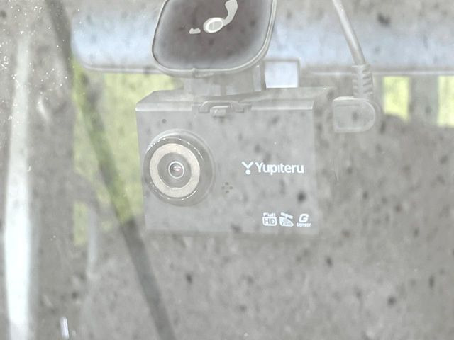 �y�h���C�u���R�[�_�[�z���S�E���S�ȃJ�[���C�t�ɕK�{�̃h���C�u���R�[�_�[�𑕔�!���s���͂������A������^�]�⎖�̂ɑ��������ۂ̏󋵂��f���ŋL�^���A����̃��X�N�ɔ����܂��B