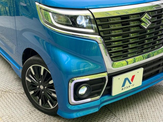 �yLED�w�b�h���C�g�z���V����ԑ��s�����ǍD�Ȏ��E���m�ۂ����S���ĉ^�]�ł��鍂�P�xLED�w�b�h���C�g�𑕔�!�_�����x�������A����d�͂��}�����Ă��܂��B