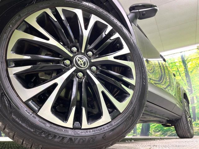 �y����18�C���`�A���~�z�C�[���z�O�ςɃ}�b�`���������A���~�z�C�[���𑕒����Ă���܂��B�e��ЊO�A���~�z�C�[����A�X�^�b�h���X�^�C�����戵�����Ă���܂��B���񂲑��k����������