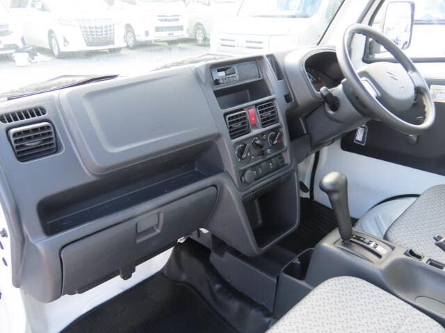 ���Ԃ̕��́A��֓� �u���C���^�[IC�v�~��Ă���