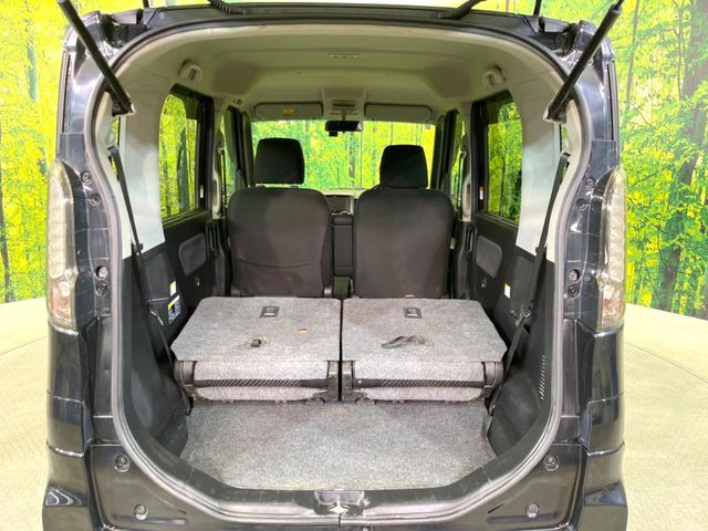 ���i�̂���������ʋ΁A���}���ɏ\���ȉ׎��X�y�[�X���m�ۂ��Ă���܂��B�Z�J���h�V�[�g��|���ƁA�傫�ȉו��̐ύڂ��\�ł���