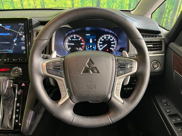 �y�����v�����X�e�A�����O�z�㎿�Ȋv���g�p���邱�ƂŁA��ɂ����������݂ƂĂ��^�]���₷���n���h���ł���