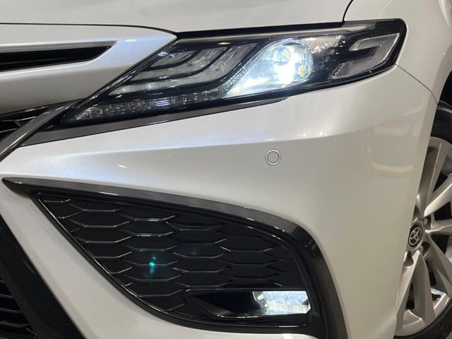 �yLED�w�b�h���C�g�z���V����ԑ��s�����ǍD�Ȏ��E���m�ۂ����S���ĉ^�]�ł��鍂�P�xLED�w�b�h���C�g�𑕔�!�_�����x�������A����d�͂��}�����Ă��܂��B