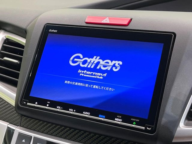 �y�����i�r�z�l�C�̏����i�r�𑕔����Ă���܂��B�i�r�̎g���₷���͂������A�I�[�f�B�I�@�\���[��!�L�����v�◷�s�͂������A�ʋ΂┃�����ȂǕ��i�̃h���C�u���y�����Ȃ�͂���