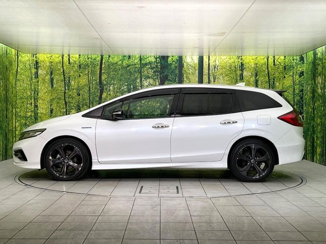 �y����17�C���`�A���~�z�C�[���z�O�ςɃ}�b�`���������A���~�z�C�[���𑕒����Ă���܂��B�e��ЊO�A���~�z�C�[����A�X�^�b�h���X�^�C�����戵�����Ă���܂��B���񂲑��k����������