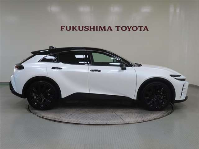 クラウンスポーツ2.5 Z E-Four 4WD