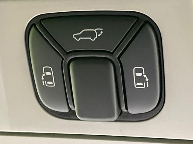 �y�����p���[�X���C�h�h�A�z�X�}�[�g�L�[��^�]�Ȃ̃X�C�b�`�Ō�ȗ����X���C�h�h�A�̊J���\���d��������͂����ăh�A���J����K�v�������A�����Ȃ��q�l�ł��ȒP�ɊJ���߂ł����K�ł���