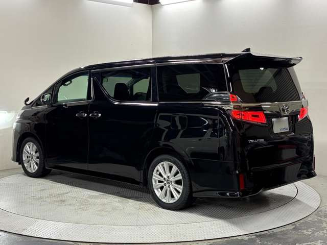 �l�C�̎Ԏ킪�����낢!�e���[�J�[ �ŐV�l�C�Ԃ����C���i�b�v!���ĐG���đI�ׂ�W����ł�!