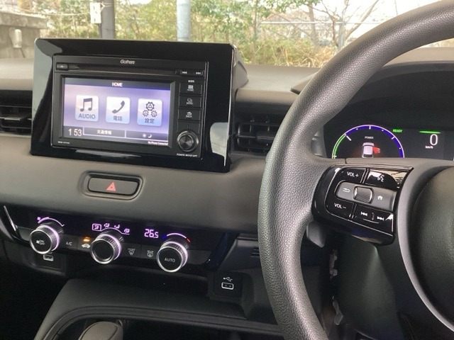 ヴェゼル1.5 e:HEV X