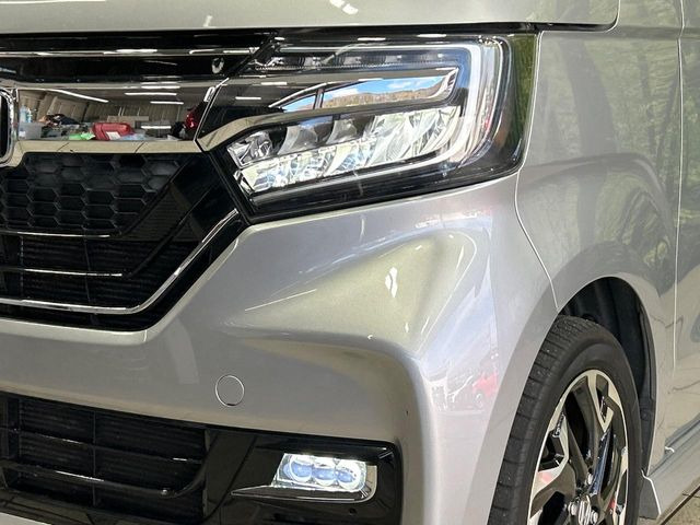 �yLED�w�b�h���C�g�z���V����ԑ��s�����ǍD�Ȏ��E���m�ۂ����S���ĉ^�]�ł��鍂�P�xLED�w�b�h���C�g�𑕔�!�_�����x�������A����d�͂��}�����Ă��܂��B