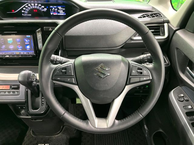 �y�����v�����X�e�A�����O�z�㎿�Ȋv���g�p���邱�ƂŁA��ɂ����������݂ƂĂ��^�]���₷���n���h���ł���