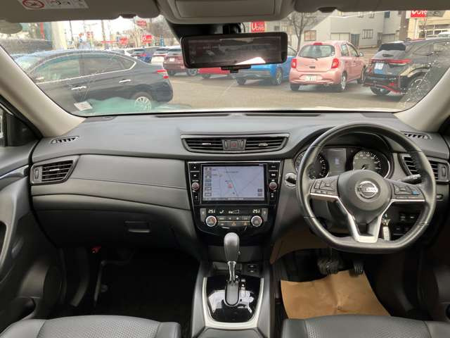 エクストレイル2.0 20Xi 4WD