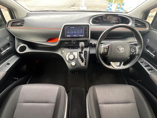 シエンタハイブリッド 1.5 G