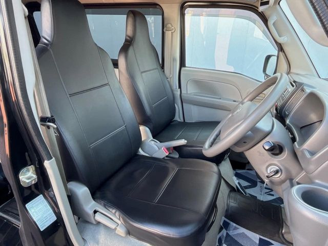 �^�]�ȃV�[�g���͎g�p�������Ȃ��A�ǍD�ȏ�ԂƂȂ��Ă��܂��B���J�Ɏg���Ă������Ƃ��悭�킩��܂��ˁB