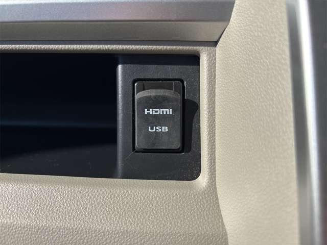 HDMI USBソケット