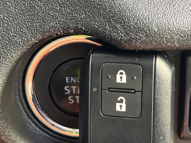 �y�L�[���X�X�^�[�g�V�X�e���z�J�o����|�P�b�g�ɓ��ꂽ�܂܂ł��h�A�̎{���E�������\�ȃX�}�[�g�L�[�𑕔��B�G���W���̃I���E�I�t�����J�M�����o���K�v����������Ƃ��Ă��֗��ł���