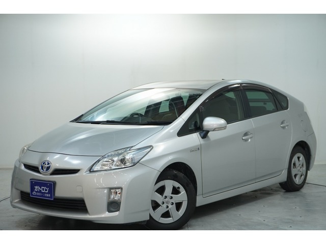 プリウス1.8 L