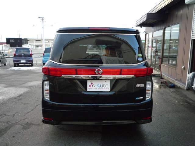 エルグランド2.5 250ハイウェイスター 4WD