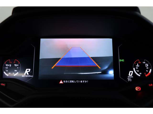 ���A�r���[�J�����𑕔����Ă���A���Ԏ����ގ��̎��F����啝�Ɍ��コ���܂��B���S���Ɨ��֐������߁A�����ꏊ�ł����S���đ���ł��鑕���ł������܂��B