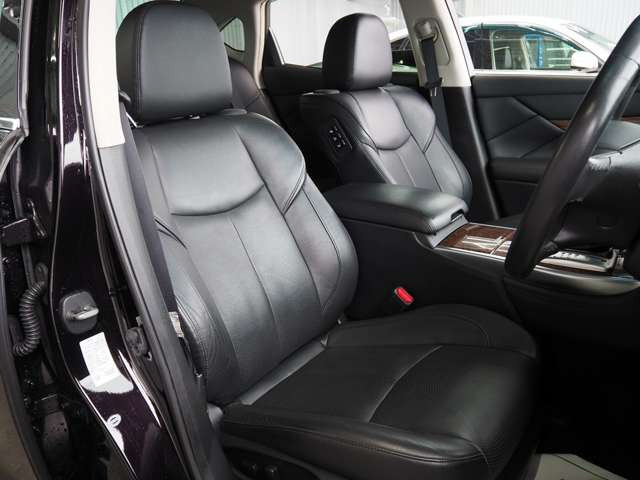 フーガハイブリッド