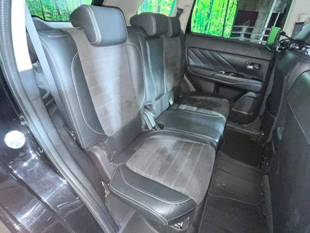 �L�X�Ƃ���2��ڃV�[�g�͋��Z���������A���S�n�����K!�F�B��Ƒ��Ƃ̂��o�����ɂ҂�����ł��B�x�r�[�V�[�g��`���C���h�V�[�g�g�p�������K�ɂ��߂�������������\���ȋ�Ԃ��m�ۂ��Ă��܂��B