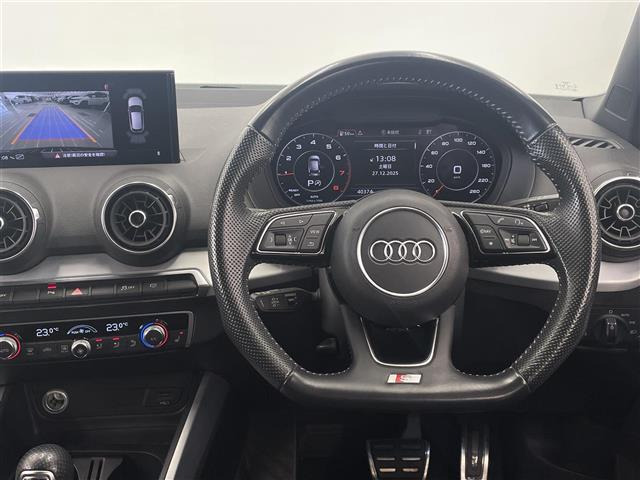 Q230 TFSI スポーツ