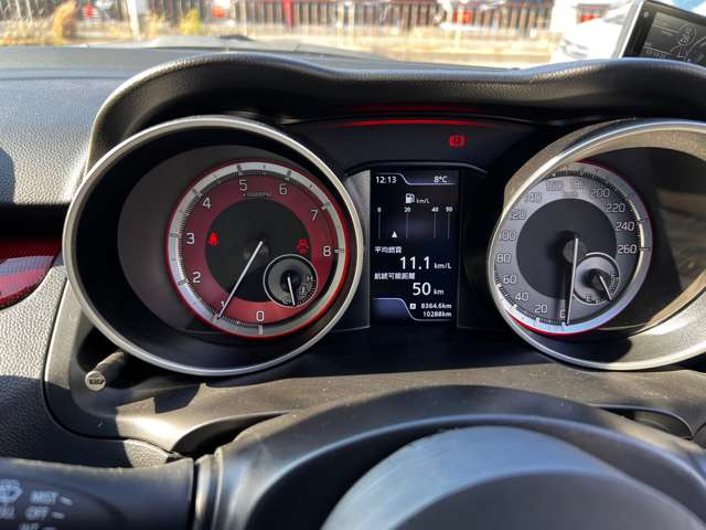 �󏭌���Z�C�t�e�B�񑕒�HKS�^�[�r��220�n�̓R���v���[�g�J���z�p�[�c�����t�O�I�[�i�[��������蔲���Ďԗ���ȏ�ɍ��zSPL�p�[�c�����؂�Ȃ��قǕt���Ďd�グ�����������Ȗ{�C��1��p�[�c300���ȏ�t���Ă܂�TEL