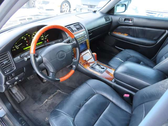 �����A�S���e�n�ւ̗����E�o�^�[�Ԃ��\�ł��̂ŉ����̕������Ђ��₢���킹��������!�O���̌���Ȃǎʐ^�ł͂킩��Ȃ������͏ڂ������b���o����Ǝv���܂��̂ł܂��͈�x���d�b�ł̂��A�������҂����Ă���܂��B