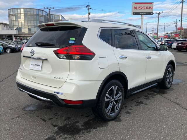 エクストレイル2.0 20Xi 4WD