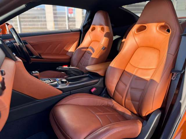 ����ȑ�����̉摜�ɂȂ�܂��B����]�̂��q�l�ɂ͏ڍ׉摜�̂ق��ɁA�G���W�����⓮������点�Ă��������܂��̂ŁA���C�y�ɂ��\���t�����������܂��B