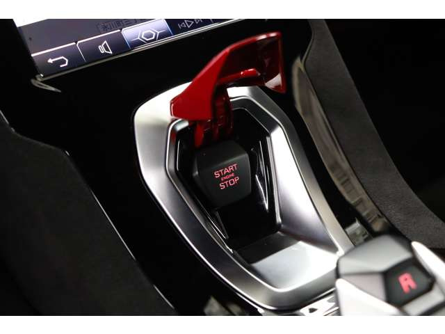 �Ԃ��J�o�[�t���G���W���X�^�[�g�{�^���ŁA���삷�邽�тɓ��ʂȍ��g���Ɣ������f�U�C����̊��ł��܂��B