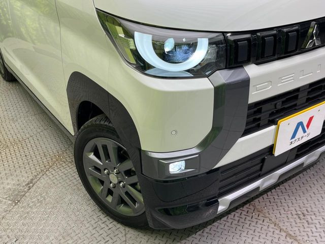 �yLED�w�b�h���C�g�z���V����ԑ��s�����ǍD�Ȏ��E���m�ۂ����S���ĉ^�]�ł��鍂�P�xLED�w�b�h���C�g�𑕔�!�_�����x�������A����d�͂��}�����Ă��܂��B