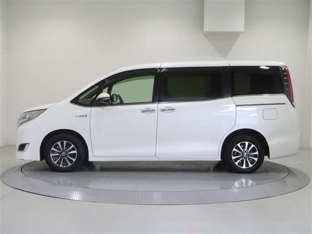 エスクァイアハイブリッド1.8 Gi