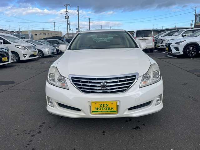 クラウン2.5 ロイヤルサルーン i-Four ナビパッケージ 4WD