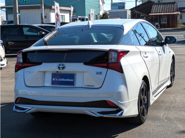 プリウス1.8 S ツーリングセレクション