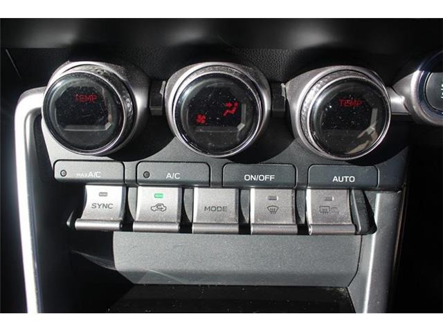 大好評のボディコーティング「ハイモースv コート」もご納車までに施工可能。雨染みや線傷など中古車だからと諦めていませんか?ピカピカの状態でお乗り出しいただけます。