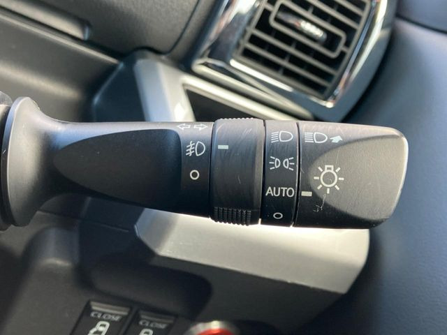 �y�I�[�g���C�g�z����̖��邳�ɉ����Ď����Ńw�b�h���C�g�̓_���E�������ł���@�\�ł�!���C�g�̕t���Y��E�����Y��Ȃǂ������Ȃ�A�J�̓���[���̑��s�����S!�g���l���ʉߎ����֗��ł��ˁ�